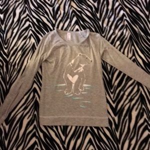 Long sleeve polar bear tee!